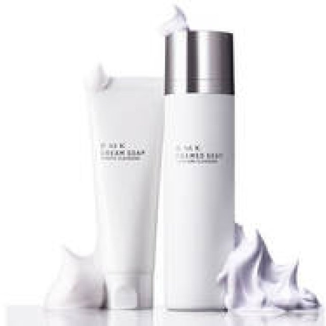 RMK｜なりたい肌質に合わせて選べるふたつの洗顔料