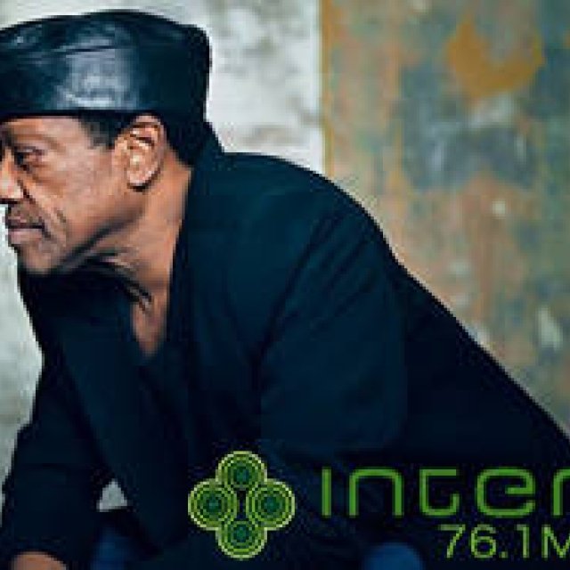 松浦俊夫｜金環日食前夜、五感を刺激するムーディーズ