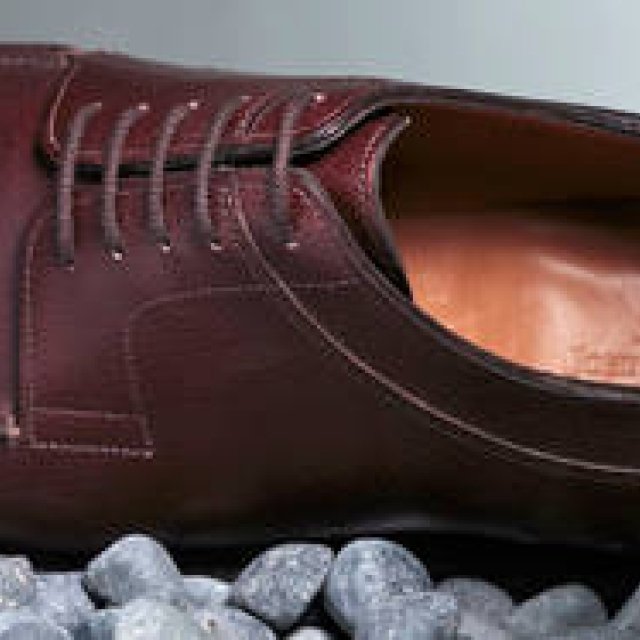 JOHN LOBB｜往年の名作「BARROS」日本限定復刻