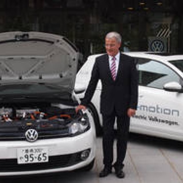 ゴルフ blue-e-motion、来日｜Volkswagen