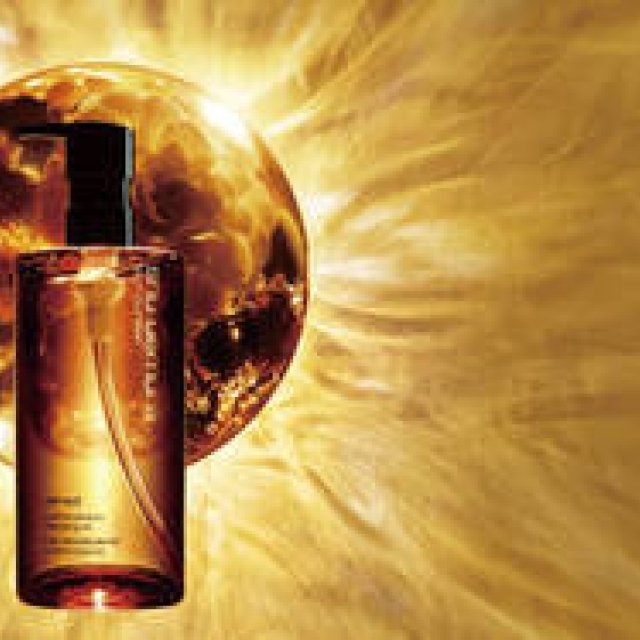 shu uemura｜しっとり極上肌に洗い上げるクレンジングオイル誕生