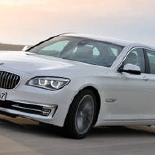 7シリーズを一新｜BMW