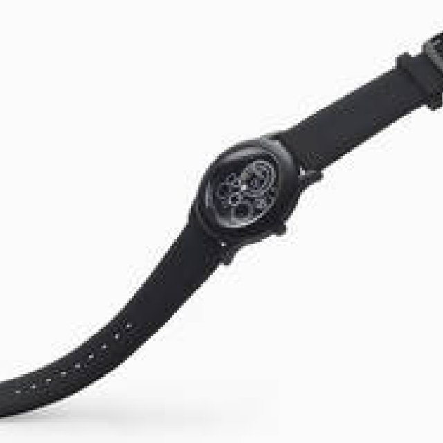 noon｜nendoがデザインした5種類の腕時計「dark noon」コレクション