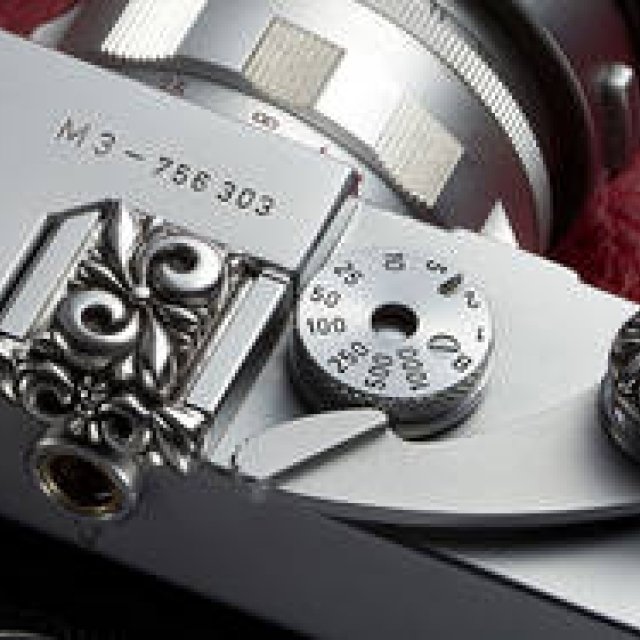 JAY TSUJIMURA｜カメラの究極のドレスアップ「Premium Collection」