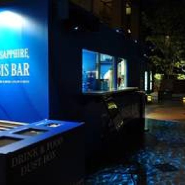 EAT｜恵比寿ガーデンプレイスに限定屋外バー「BOMBAY SAPPHIRE BLUE OASIS BAR」