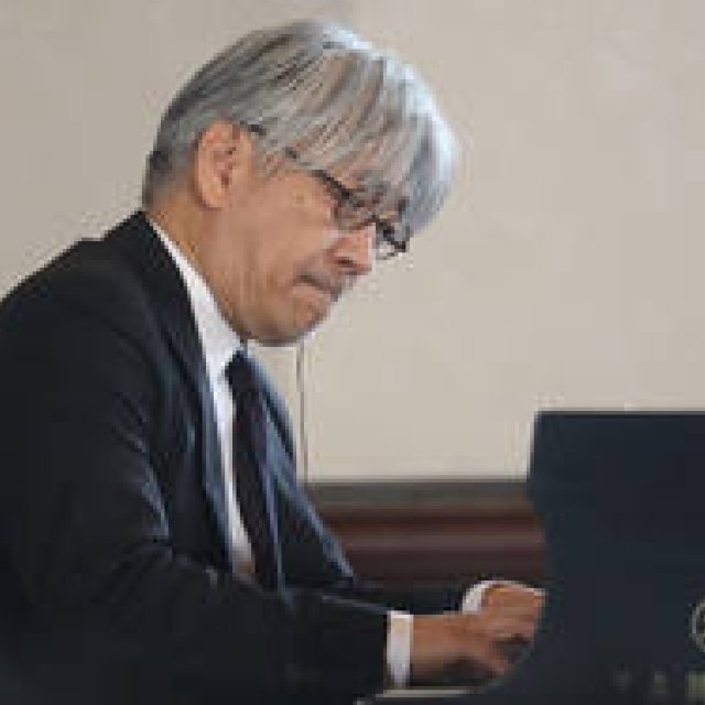 ART｜『メトロポリタン美術館展』オリジナル楽曲を坂本龍一氏が披露