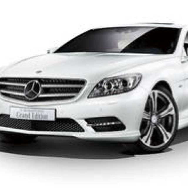 特別カラーで内外装をカスタマイズしたCL550｜Mercedes-Benz