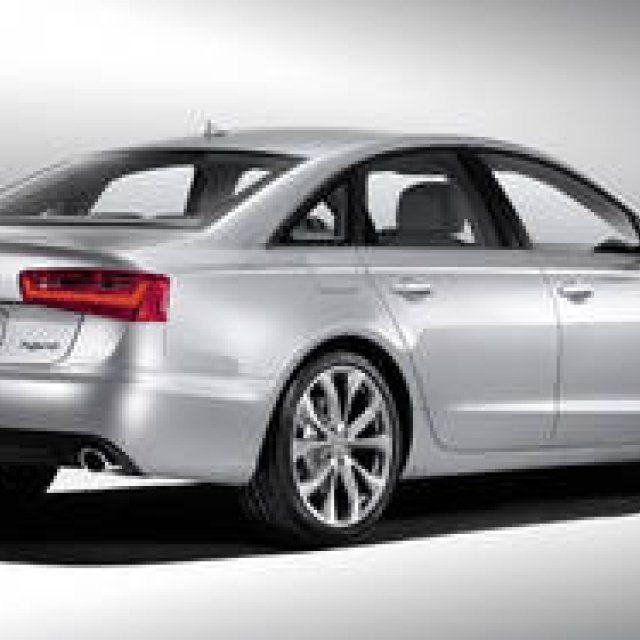 ショートインプレッション アウディ A6 ハイブリッド｜Audi