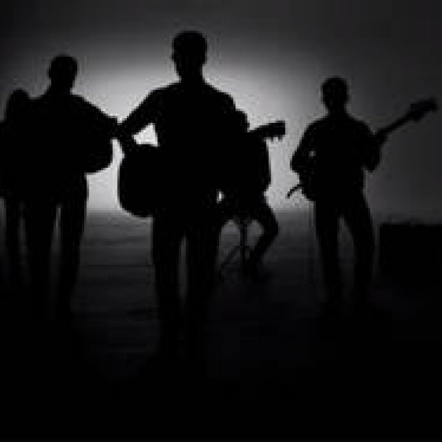 BURBERRY｜神戸旧居留地に待望の路面店オープン