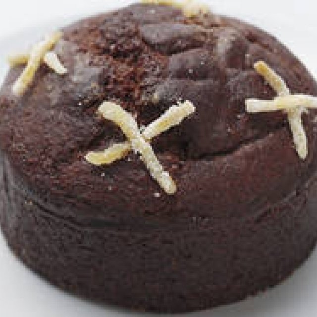 MARGARET HOWELL｜神南カフェで、今年もジンジャーケーキの予約受付がスタート