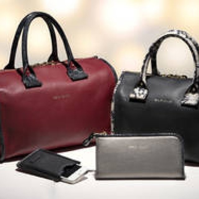 SEE BY CHLOÉ｜よりモードに生まれ変わった、新生シー バイ クロエのクリスマスコレクション