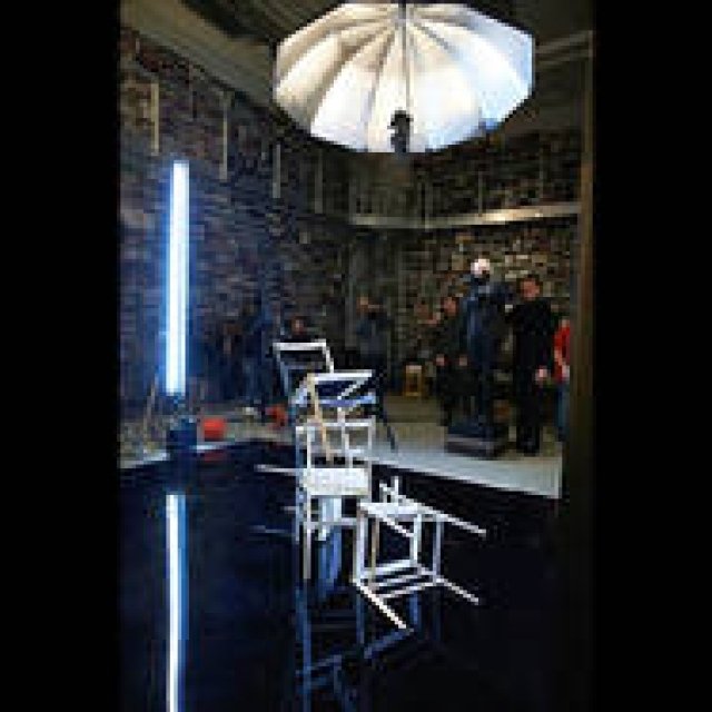 Cassina ixc.｜カッシーナ×カール・ラガーフェルド新プロジェクトがパリで発表 