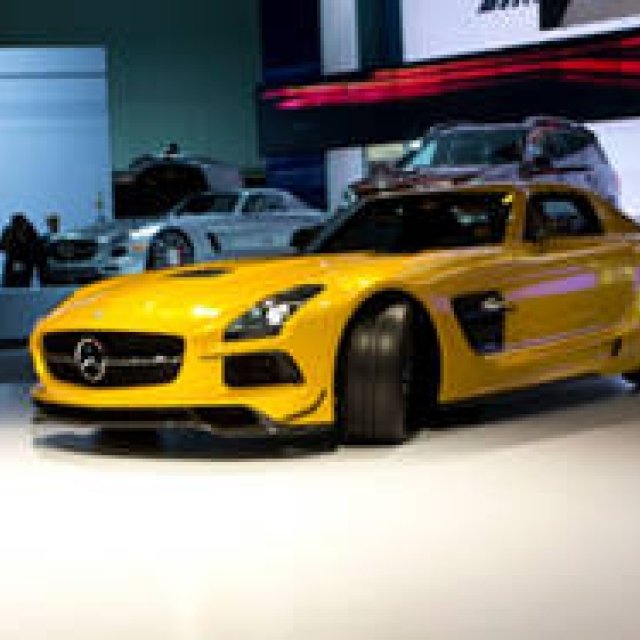 SLS AMG クーペ ブラックシリーズの動画を公開｜Mercedes-Benz