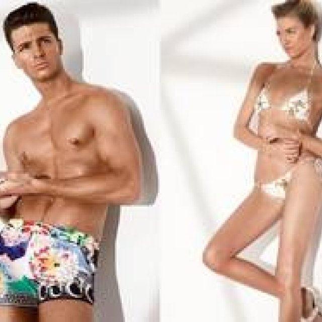 VERSACE｜アンダーウェアとビーチウェアのコレクションをローンチ！
