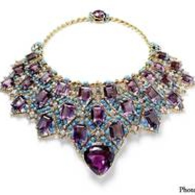 ART FILE 05｜「The art of Cartier」｜連載「世界のアート展から」