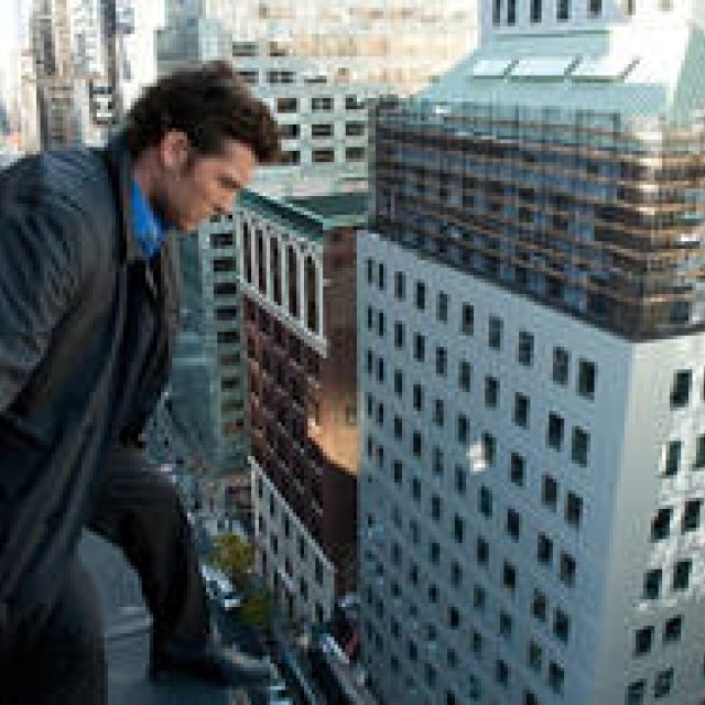 MOVIE｜『崖っぷちの男』ブルーレイ+DVDセットを1名様にプレゼント！