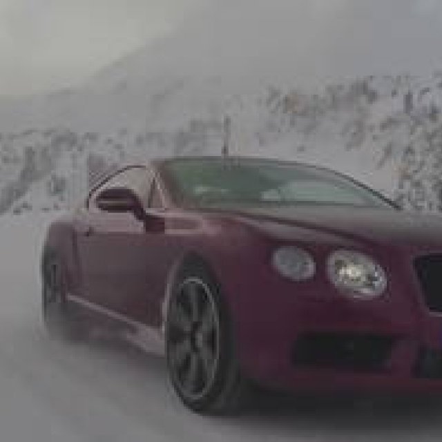 ベントレーとスキーをめぐる物語｜Bentley