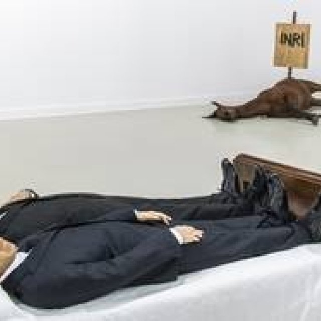 ART FILE 07｜「Maurizio Cattelan  AMEN」｜連載「世界のアート展から」