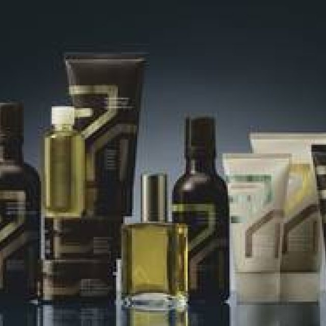 AVEDA│植物のチカラを感じられる3種類のセットを期間限定でリリース