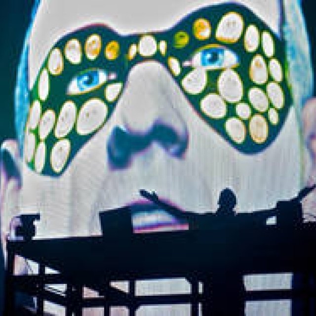 MUSIC｜6月1日（土）に幕張で『ビッグ・ビーチ・フェスティバル'13』を開催