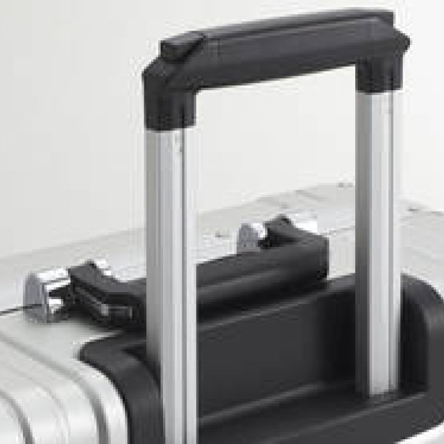 ZERO HALLIBURTON｜“進化する伝統”ブランド創立75周年 新デザインモデル登場