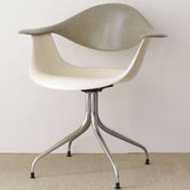 BUILDING｜ジョージ・ネルソンが手がけた家具が一堂に揃う販売イベント開催