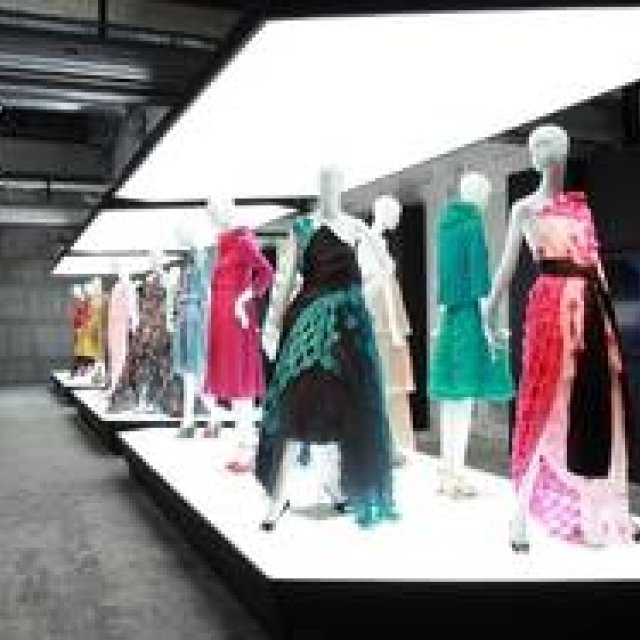 ART｜日本初上陸！　「マーク ジェイコブス」作品展の楽しみ方