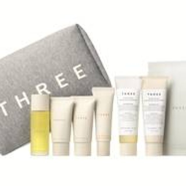 THREE|スリーから、数量限定のトラベルキットが発売