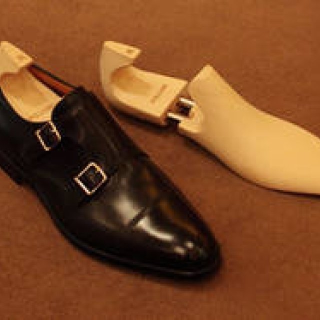 JOHN LOBB｜ジョンロブの名靴「WILLIAM」オリジナルシューツリーついに入荷