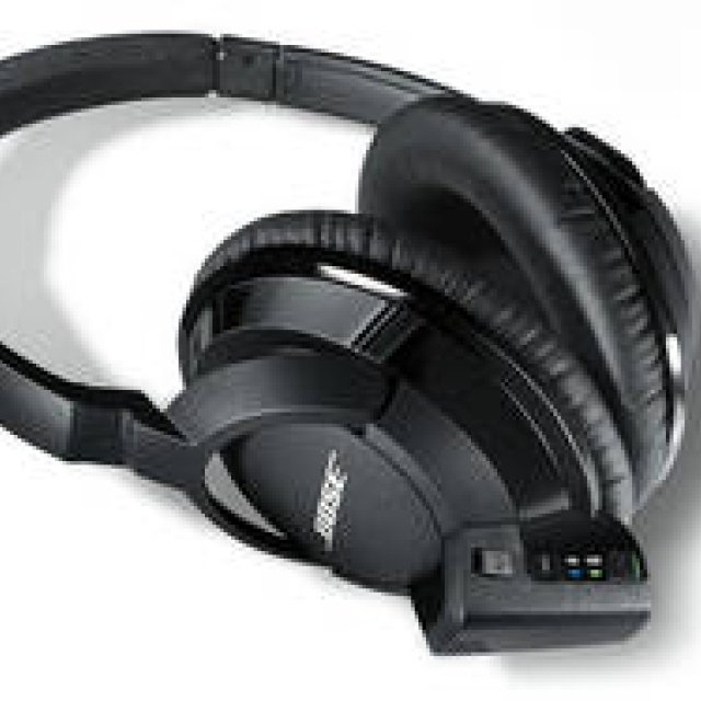 BOSE｜iPadを楽しむためのワイヤレスヘッドホン