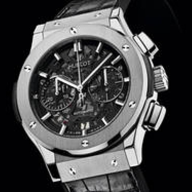 HUBLOT｜新作ウブロはシンメトリック＆スケルトン