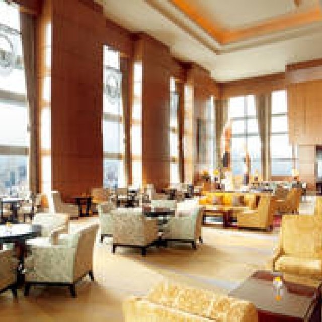 EAT｜あたらしいアフタヌーンティー・メニューが登場｜ザ・リッツ・カールトン東京