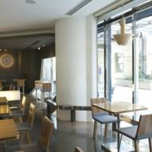 EAT｜10周年を迎えたTORAYA CAF&Eacute;