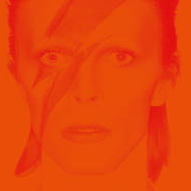 BOOK｜『デヴィッド・ボウイ・イズ』まもなく発売！