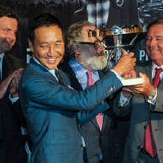 UNITED ARROWS｜「Camoshita UNITED ARROWS」第84回ピッティ・イマージネ・ウオモ賞受賞