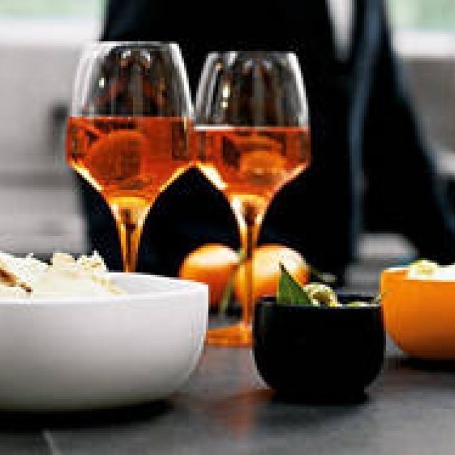 Italesse｜nendoデザインのボウルセット「Pebble」誕生