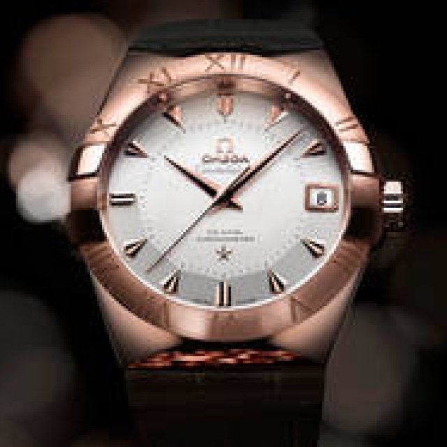 OMEGA｜新ローズゴールド素材を採用した優雅な特別限定モデル