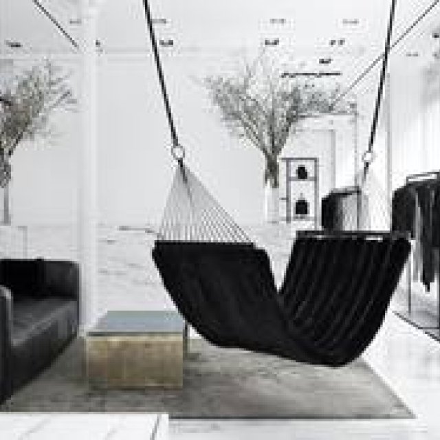 ALEXANDER WANG｜10月に日本初の旗艦店を青山にオープン