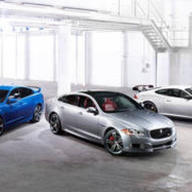 ジャガーの3つの“R”が英国でダイナミックデビューを果たす｜Jaguar