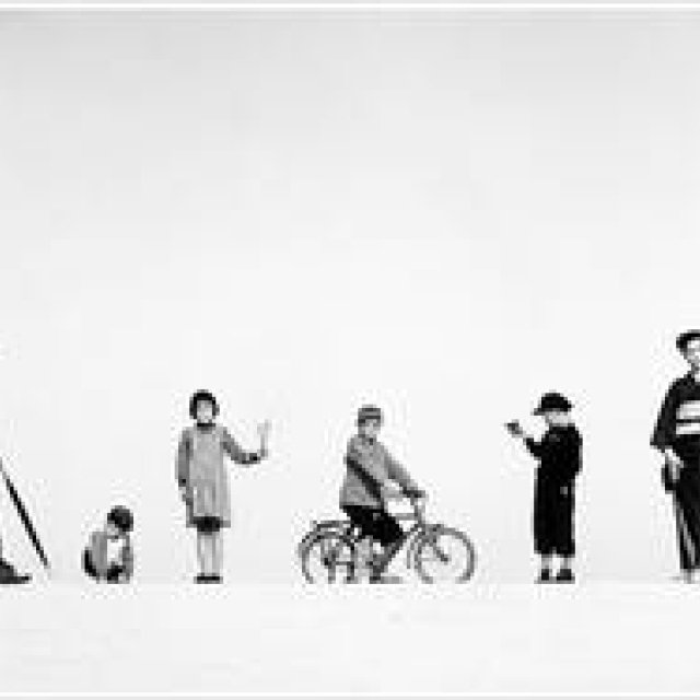 ART｜植田正治生誕100年特別企画展「SHOJI UEDA:DUNES」