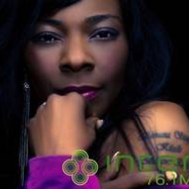 松浦俊夫｜圧倒的な歌唱力とパフォーマンスで世界を虜にするシンガー、ブイカ