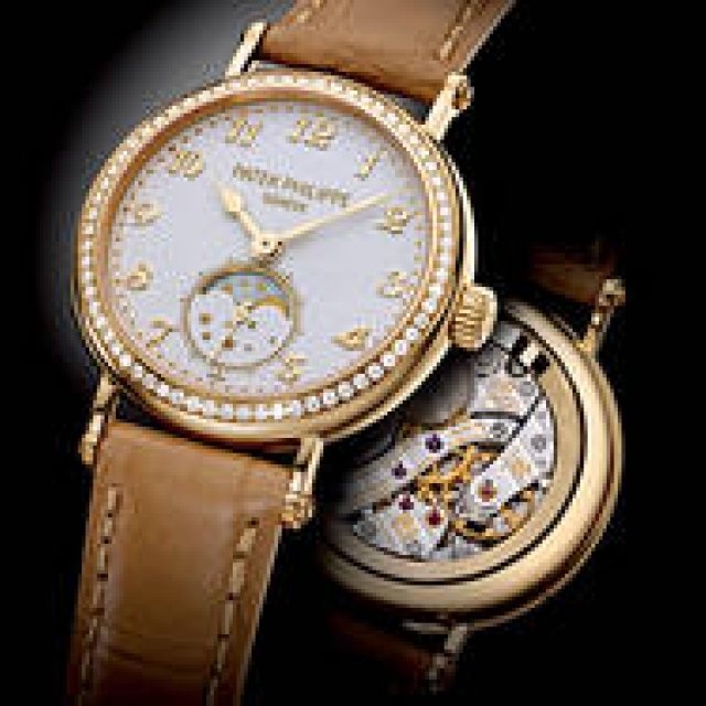 Patek Philippe｜ムーンフェイズを搭載したクラシックなレディス・モデル