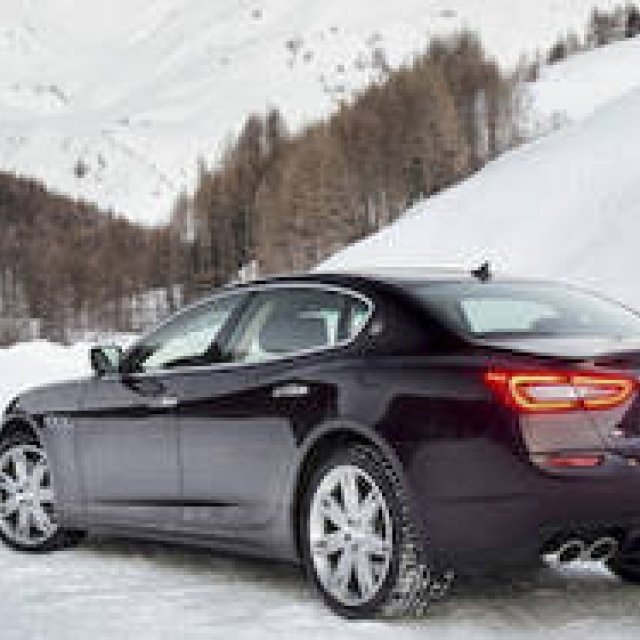 クアトロポルテのV6とAWDモデルを日本導入｜Maserati