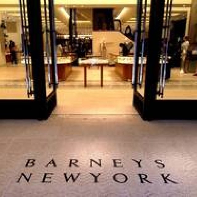 BARNEYS NEWYORK｜野宮真貴によるライブも！ 銀座店で一夜限りの夏祭りを開催