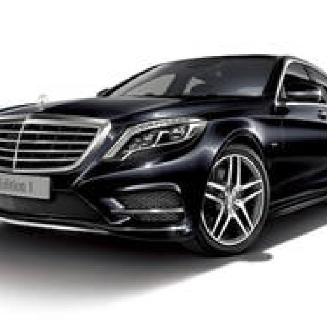 Sクラスに専用レザー内装と特別装備のエディション1｜Mercedes-Benz