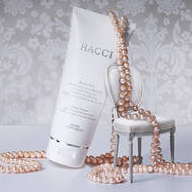 HACCI｜はちみつパワーをギュッと凝縮。リッチなテクスチャーと香りも魅力