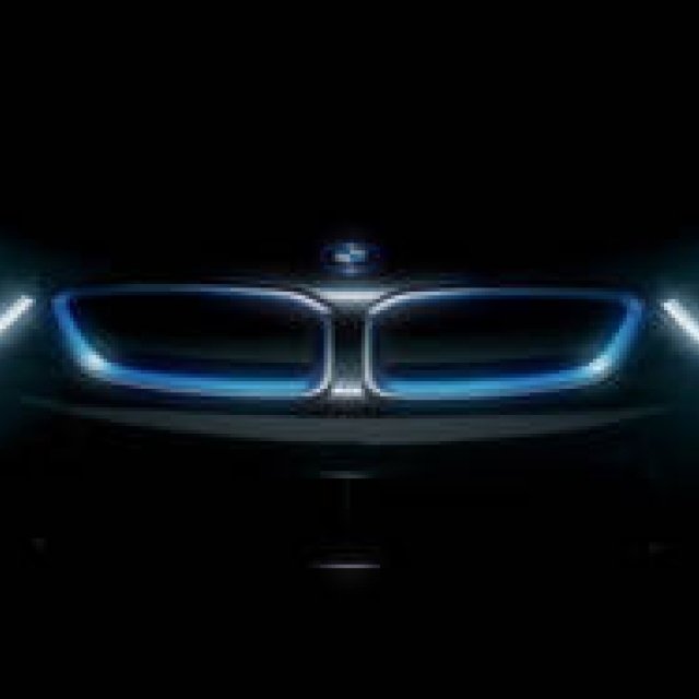 BMW i8の予告ムービーを公開｜BMW