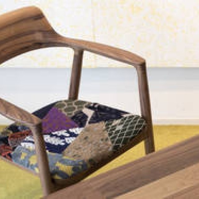 maruni｜HIROSHIMAとミナ ペルホネンのコラボの椅子 誕生