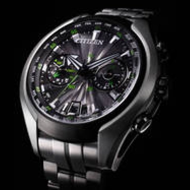 CITIZEN｜フルメタルケースでさらに機能アップ