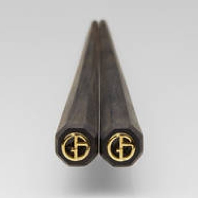 ARMANI / CASA｜新作の箸 「MAI（マイ）」日本先行発売